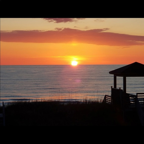 Meet your Posher, Colleen - Picture 1 of 1